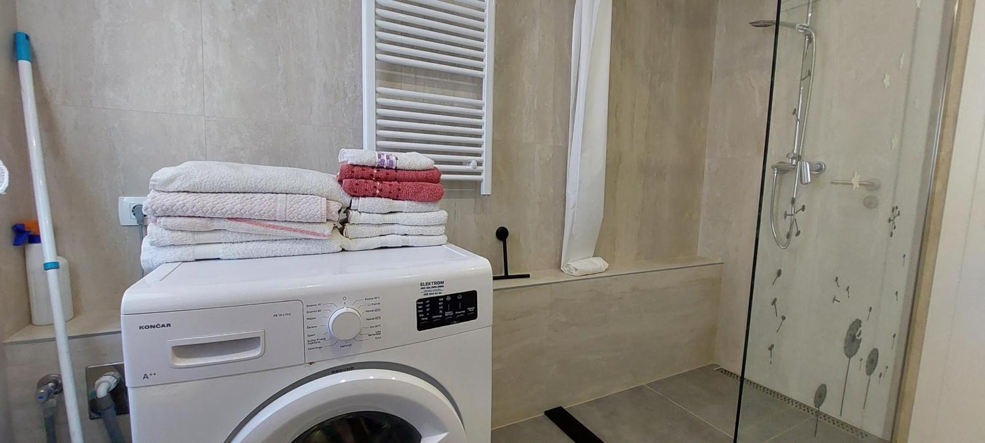 Apartman Figaro Pogled Od Milijun Dolara, 2 Tusa, 2 Wc Kaštela エクステリア 写真