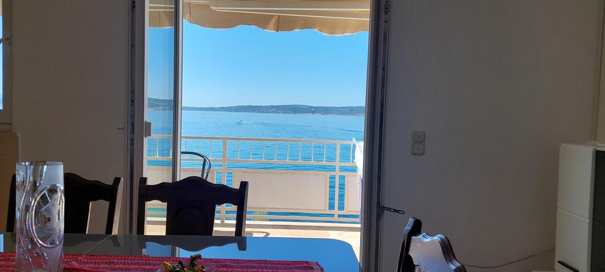 Apartman Figaro Pogled Od Milijun Dolara, 2 Tusa, 2 Wc Kaštela エクステリア 写真